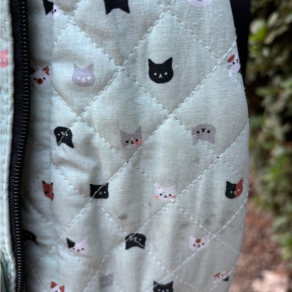 KAVU Kitten Crazy Rope Sling Bag Backpack CAT Crossbody Purse Travel Organizer - Picture 6 of 7